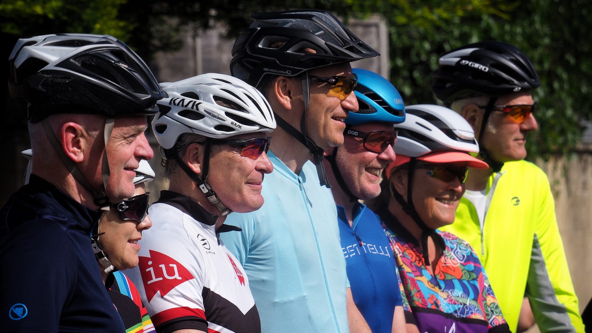 Tour d'Oxford riders line up at the start line of IntoUniversity's 2022 charity bike ride